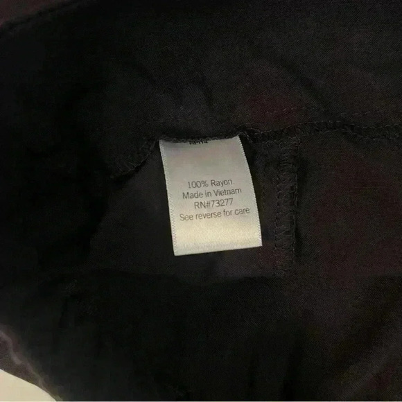 Nine West dressy black shorts with pockets size small RN73277 - Picture 4 of 9